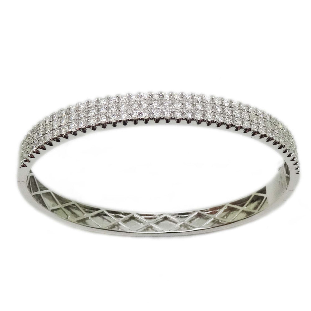 
                
                    Load image into Gallery viewer, Diamonds Bangle BR42043
                
            