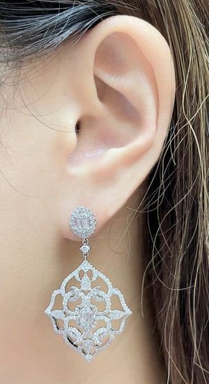 Diamond Earrings E40704