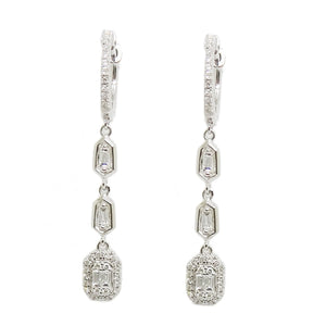 
                
                    Load image into Gallery viewer, Diamond Earrings E41502
                
            