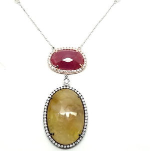 
                
                    Load image into Gallery viewer, Diamond &amp;amp; Slice Gemstone Necklace NL33272 - Cometai
                
            
