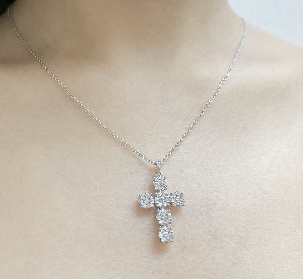 
                
                    Load image into Gallery viewer, Diamond Cross Necklace NL40327
                
            