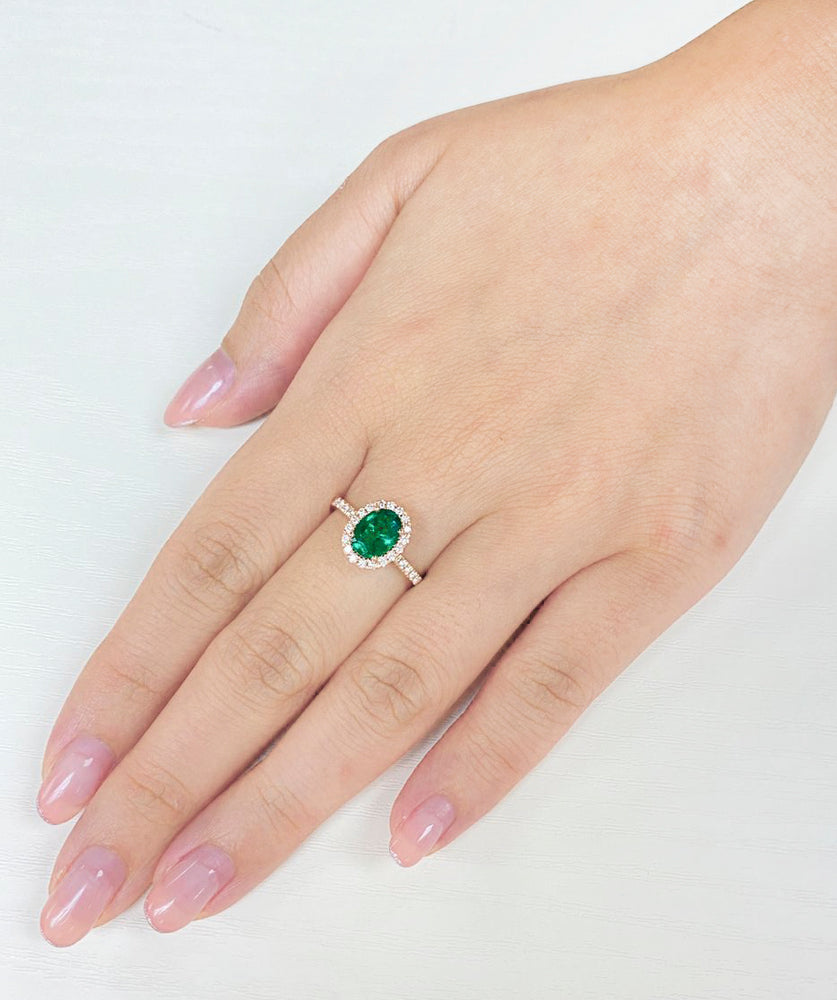 (6mm * 8mm) Emerald & Diamond Ring R41244