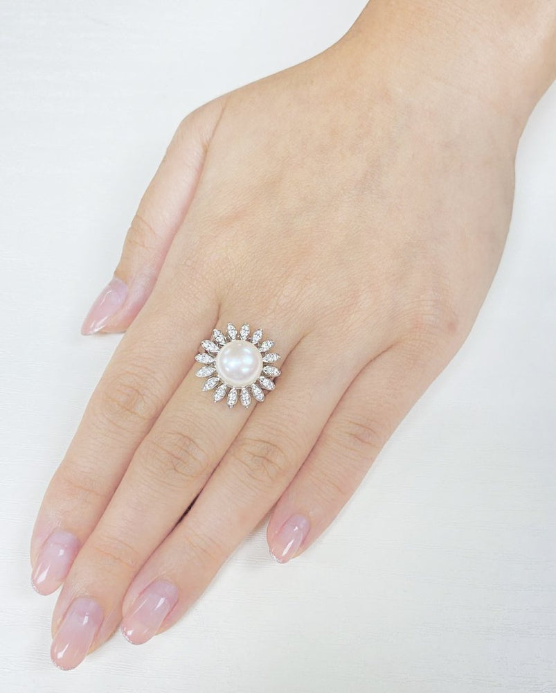 Pearl & Diamond Ring R41305